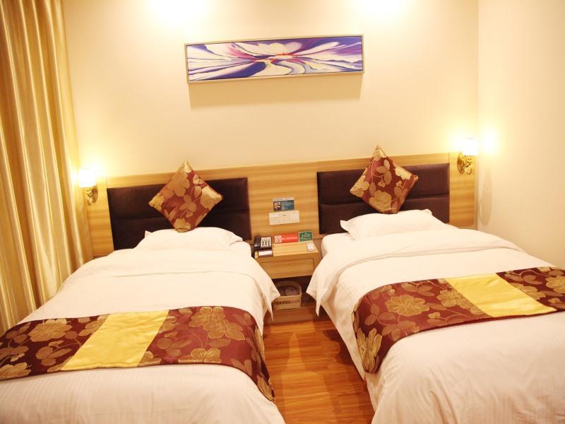 Greentree Alliance Yichang East Yichang Station Hotel Esterno foto