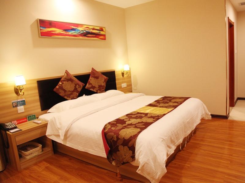 Greentree Alliance Yichang East Yichang Station Hotel Esterno foto