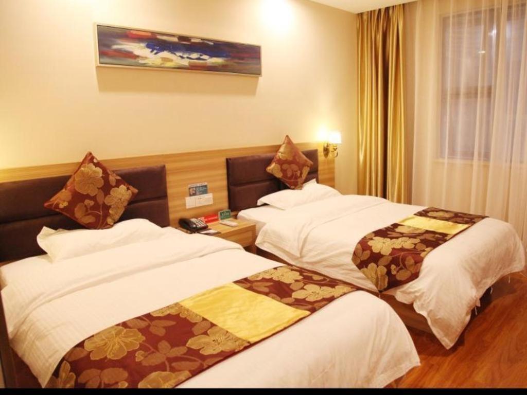 Greentree Alliance Yichang East Yichang Station Hotel Esterno foto