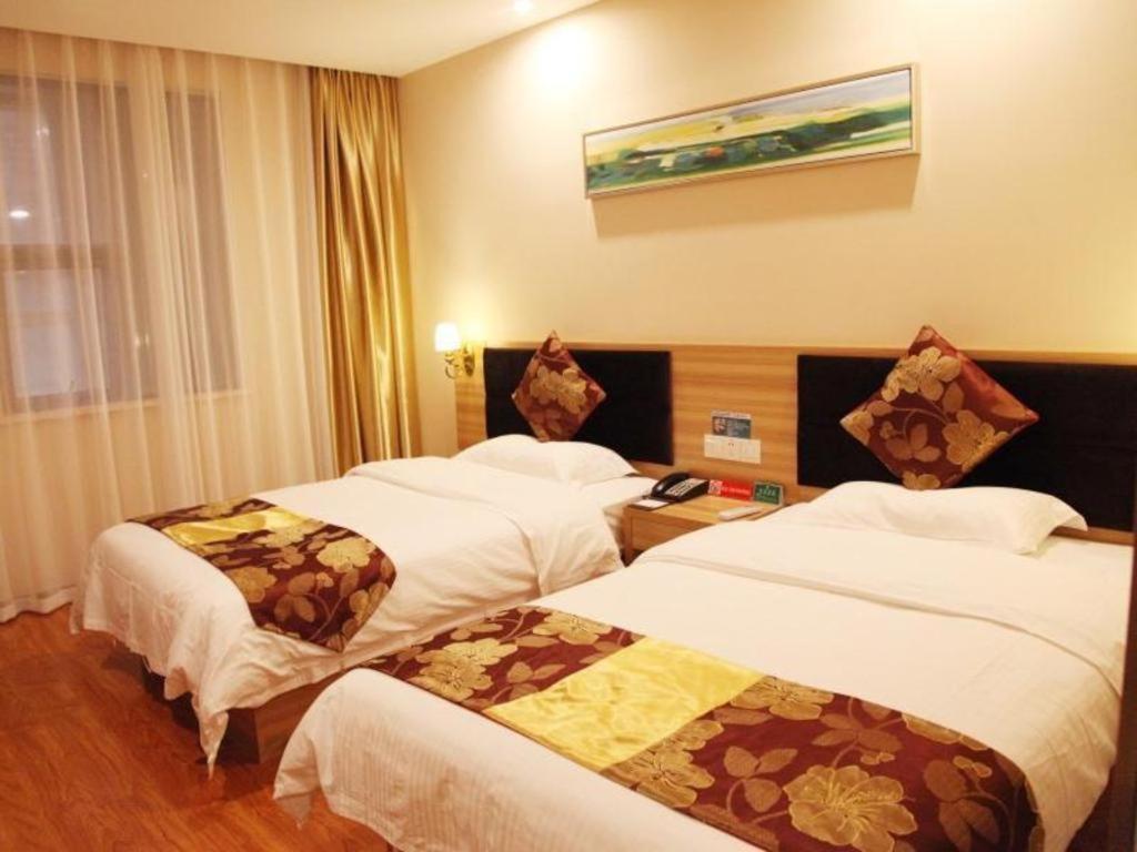 Greentree Alliance Yichang East Yichang Station Hotel Esterno foto