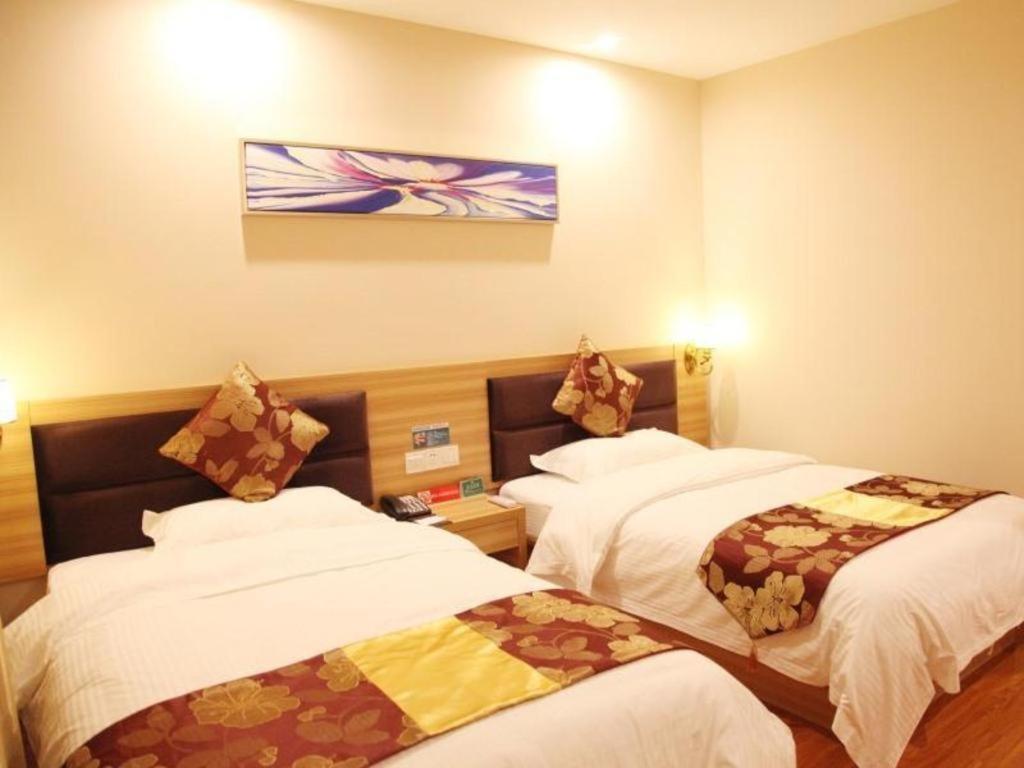 Greentree Alliance Yichang East Yichang Station Hotel Esterno foto
