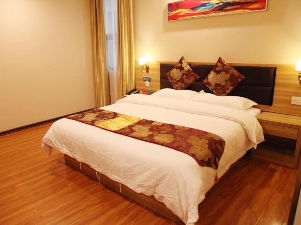 Greentree Alliance Yichang East Yichang Station Hotel Esterno foto