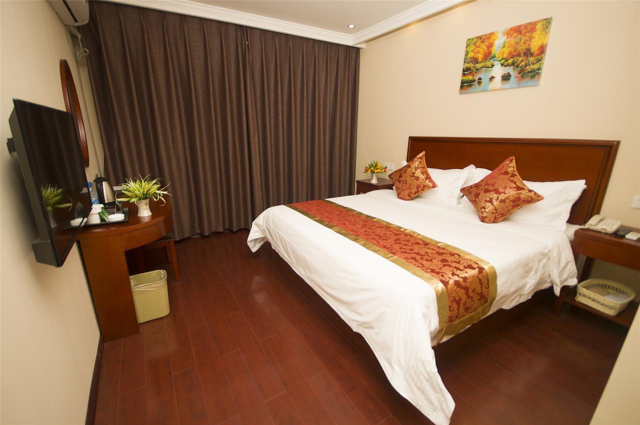 Greentree Alliance Yichang East Yichang Station Hotel Esterno foto